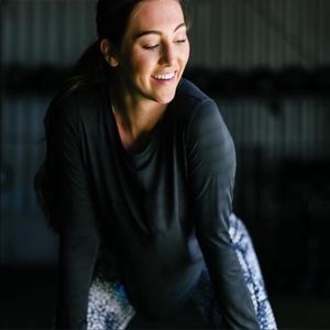 ZYIA ACTIVE BLACK SUBTLE STRIPE LONG SLEEVE SIZE MEDIUM- SEMI SHEER